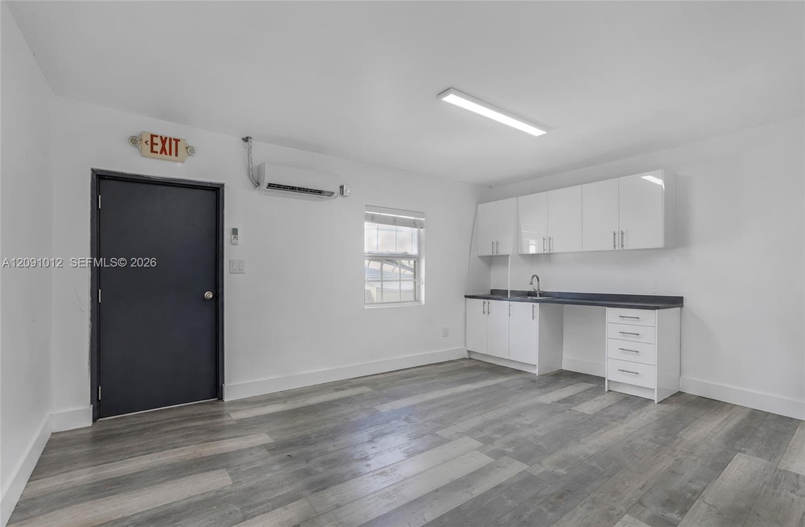 266 W 21st St, Hialeah FL 33010