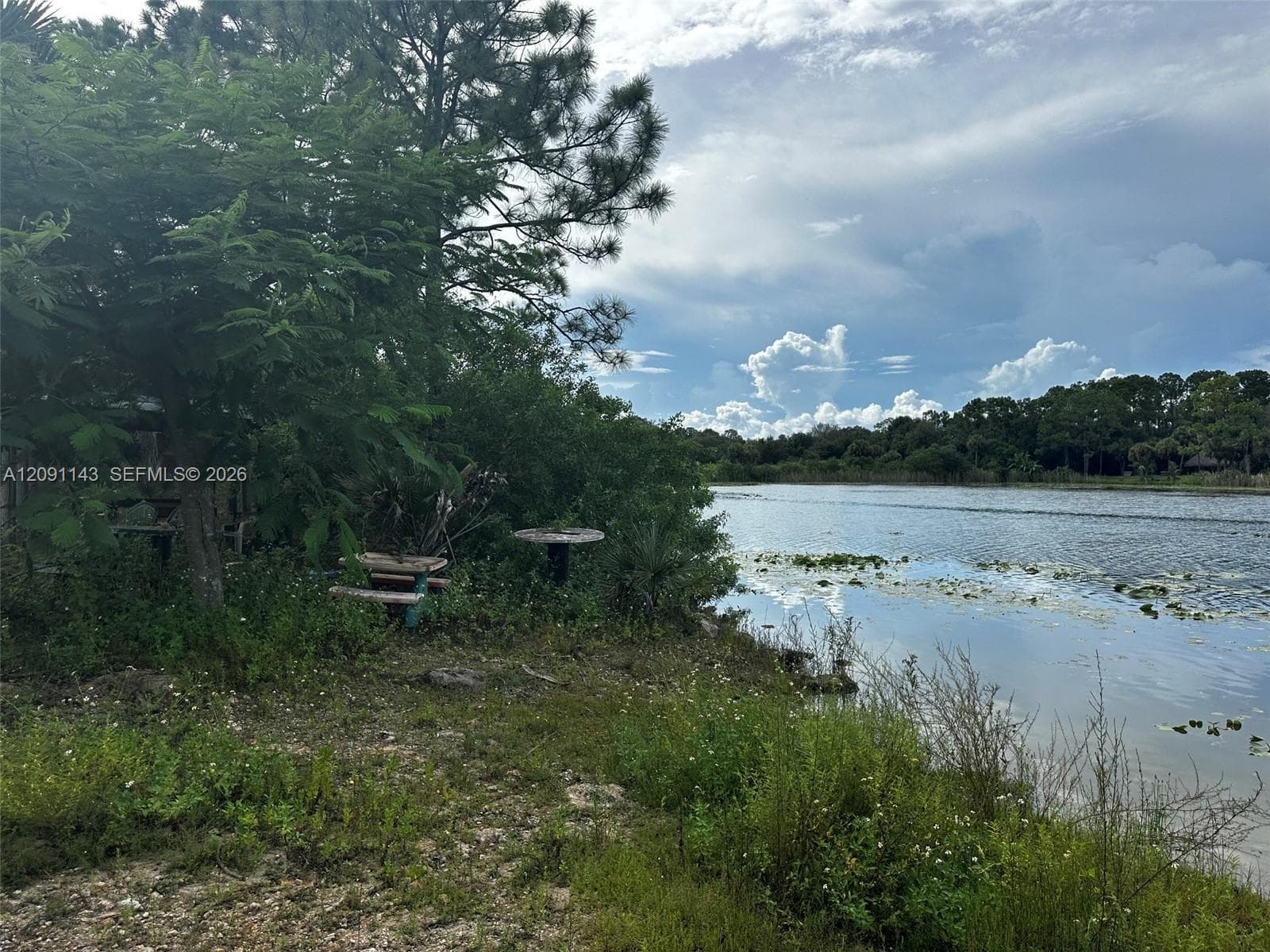 123 Pine Lake Ave, Clewiston FL 33440