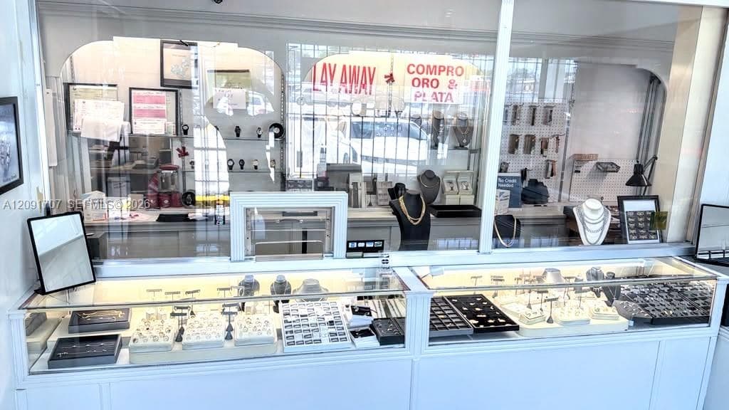 Pawn Shop, Hialeah FL 33010