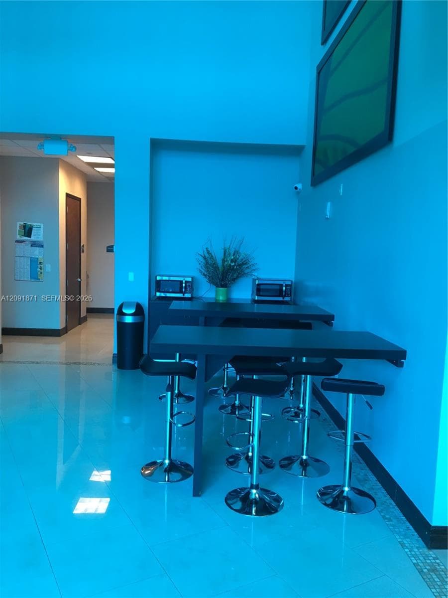 2300 W 84th St # 100, Hialeah FL 33016