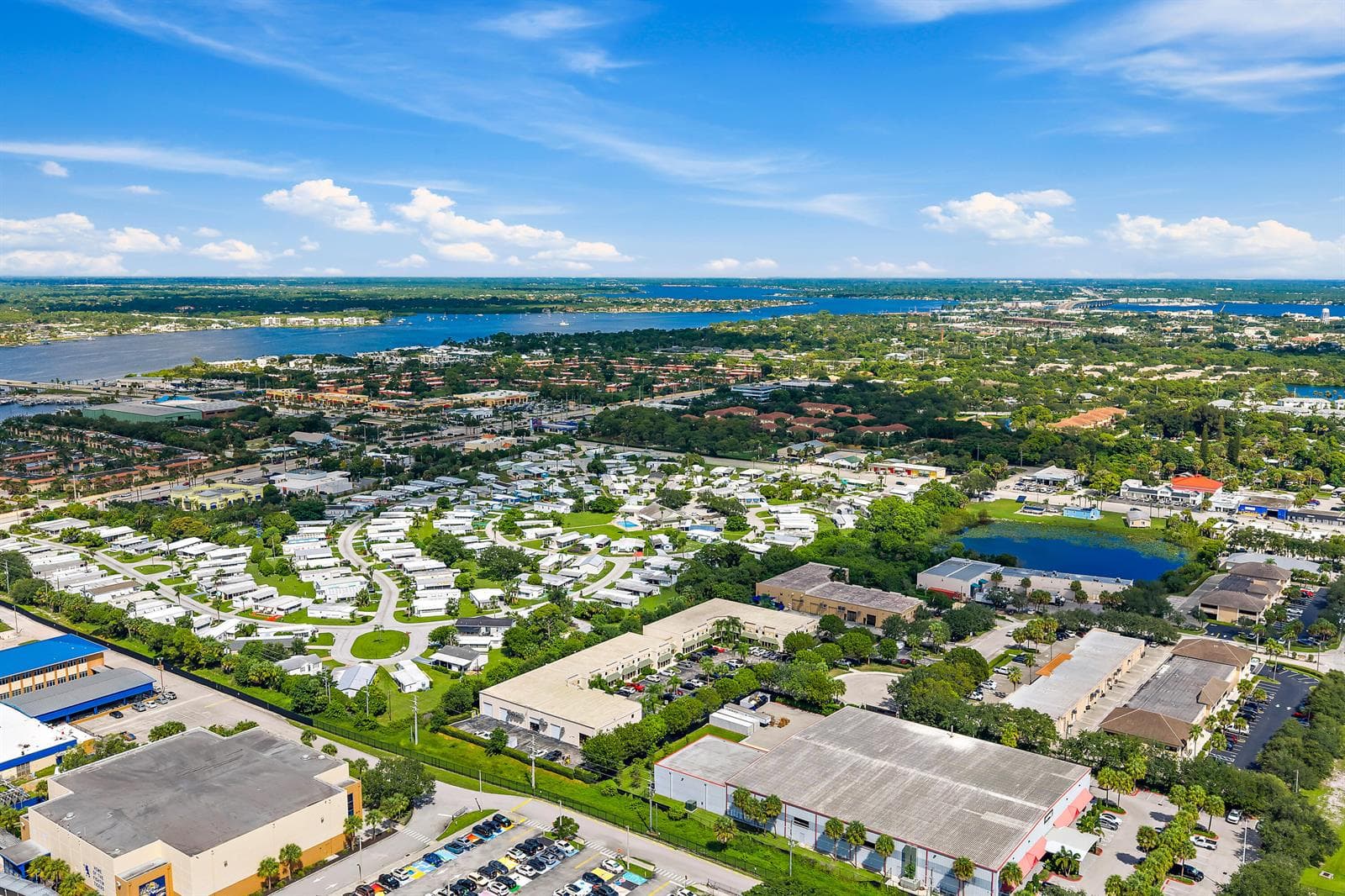 005-2682SEWilloughbyBlvd-Stuart-FULL
