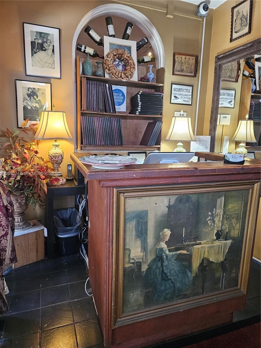 Sarasota, FL, 34236