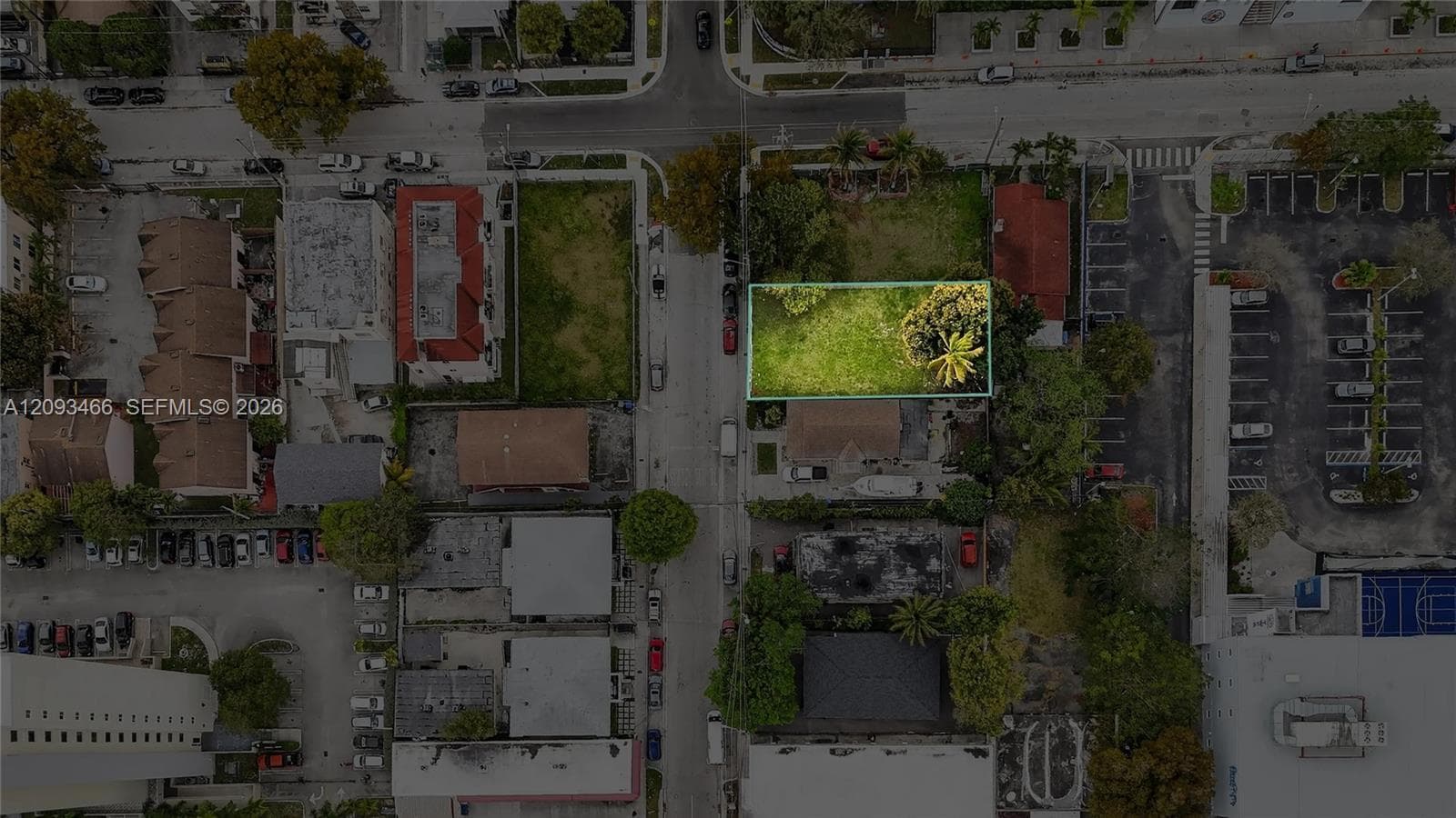 136 SW 11th Ave, Miami FL 33130