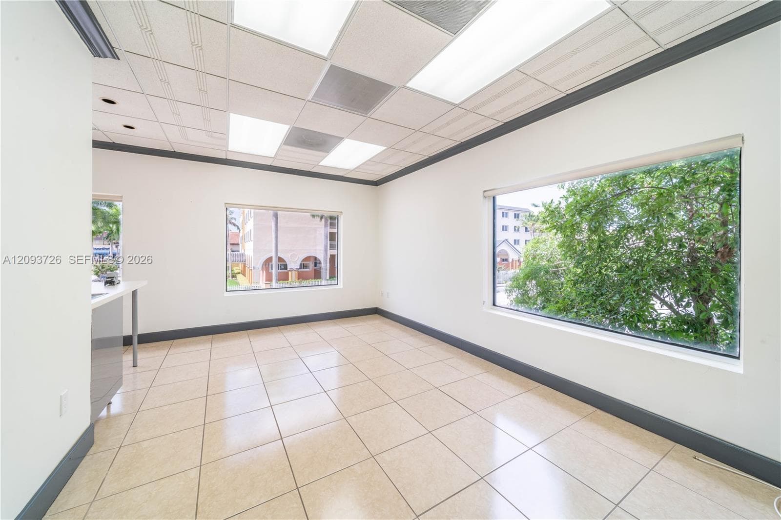 600 Palm Ave, Hialeah FL 33010