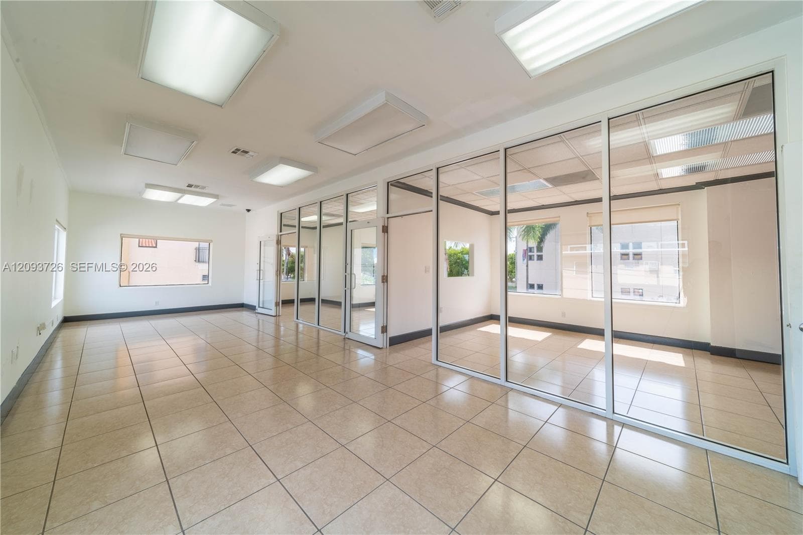 600 Palm Ave, Hialeah FL 33010