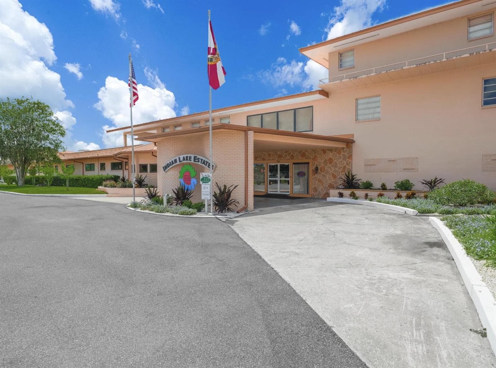 ILE LOBBY ENTRANCE
