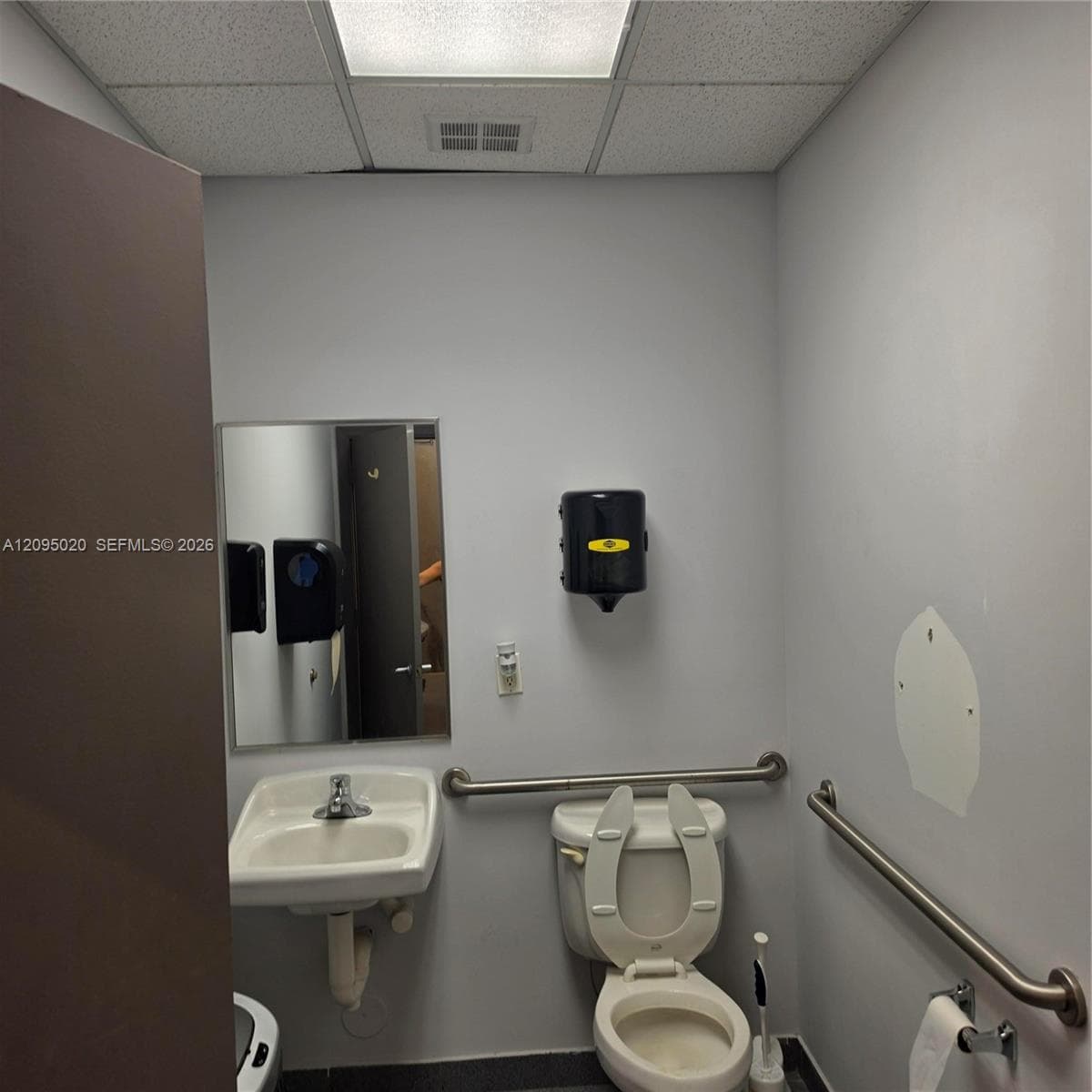 2051 NW 112th Ave # 109, Sweetwater FL 33172