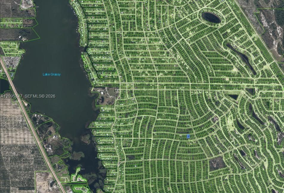 365 Stardust Avenue, Lake Placid FL 33852