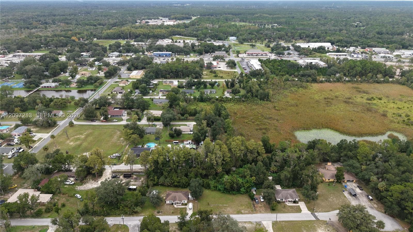 930 NE 1ST TER, Crystal River FL 34429