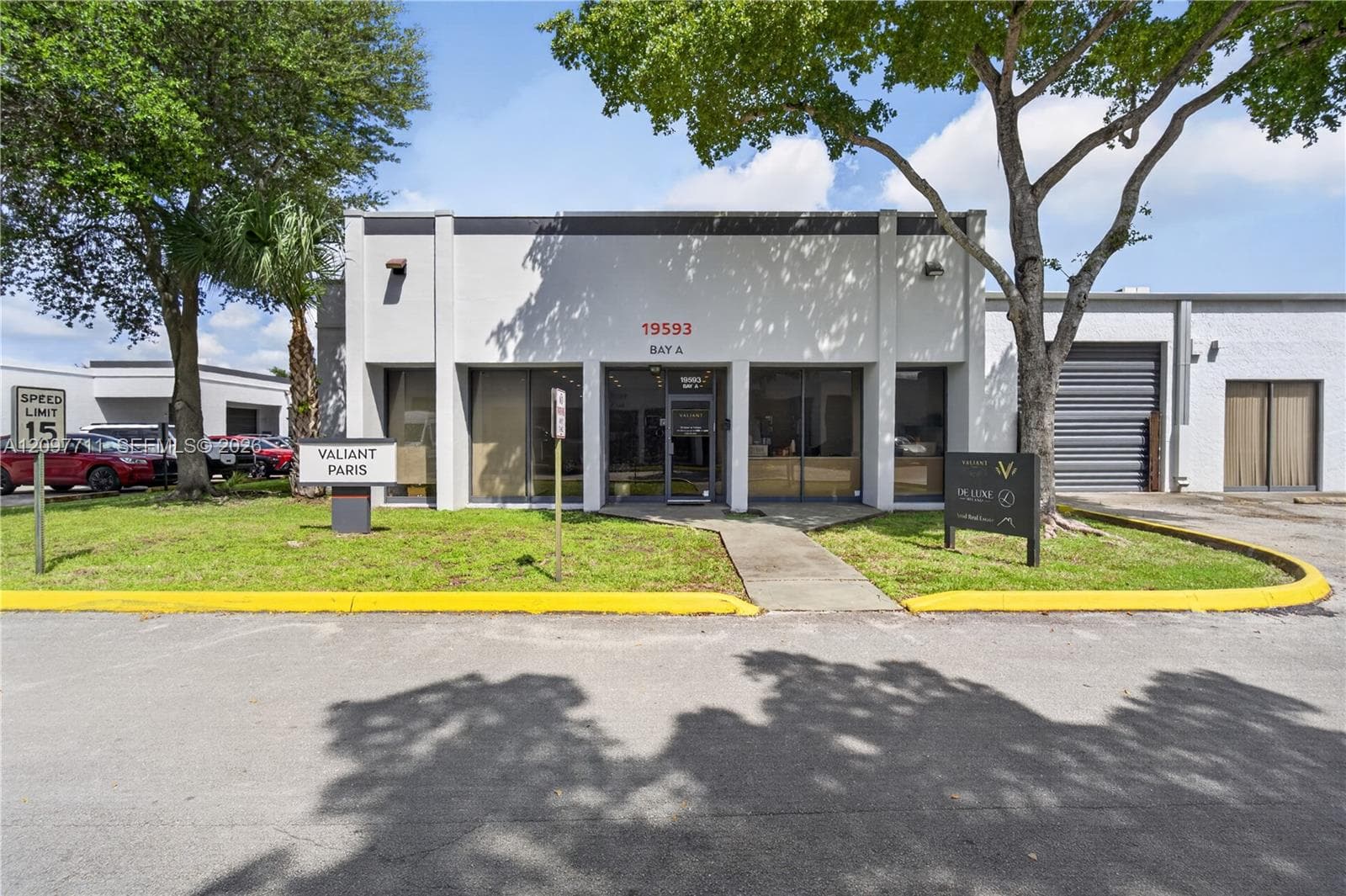 19593 NE 10th Ave, Miami FL 33179