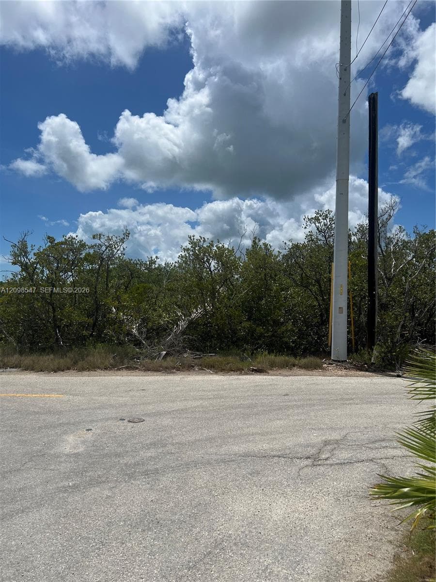 0 Gren Ln, Torch Key FL 33042